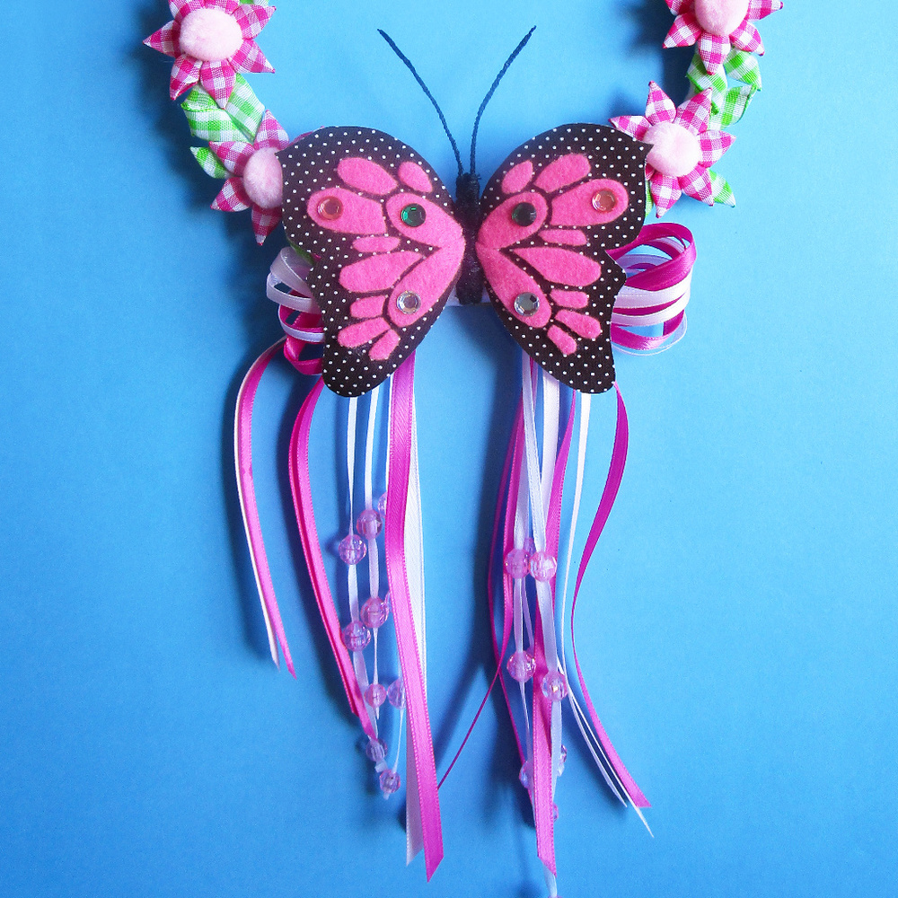 Butterfly Wreath - Picture 2 of 3